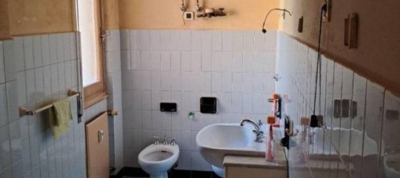 Apartamento de 4 divisões em Genoa, Italy N.º 162427 22