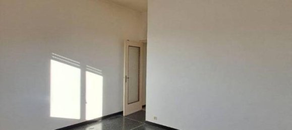 Apartamento de 4 divisões em Genoa, Italy N.º 162427 13