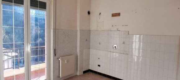 Apartamento de 4 divisões em Genoa, Italy N.º 162427 4