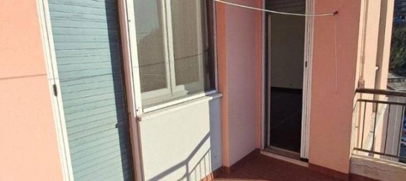 Apartamento de 4 divisões em Genoa, Italy N.º 162427 16