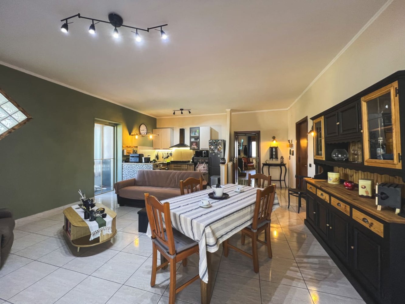 3 bedrooms Apartment in Somma Vesuviana, Italy No. 390181