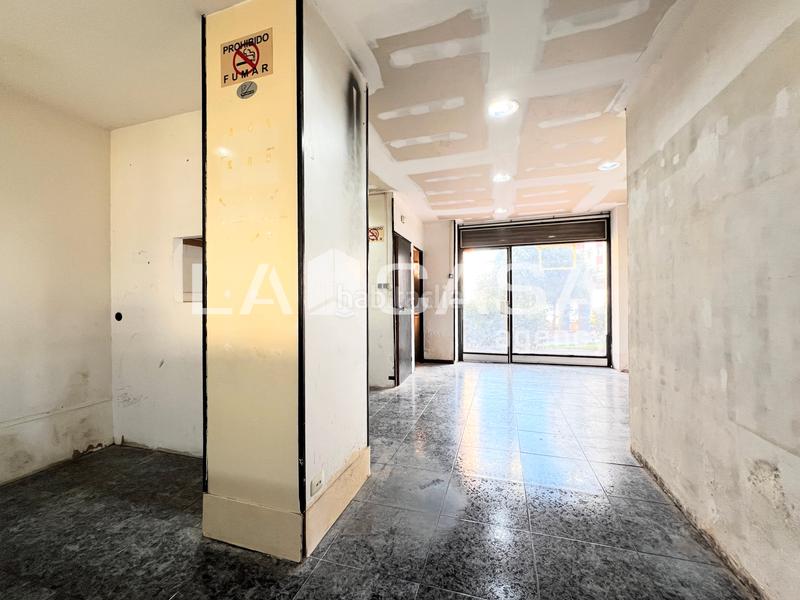 Propriété commerciale à Badalona, Spain 60m² No. 215681