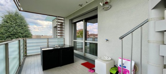 3-salle Appartement à Nova Milanese, Italy No. 284793 10