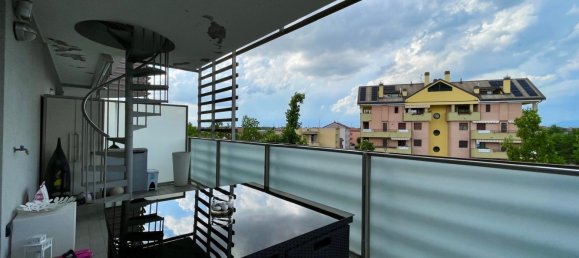 3-salle Appartement à Nova Milanese, Italy No. 284793 8