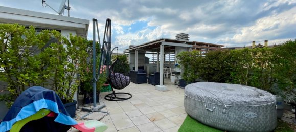 3-salle Appartement à Nova Milanese, Italy No. 284793 17