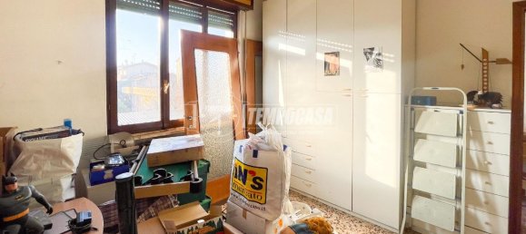 3-salle Appartement à Zelo Buon Persico, Italy No. 38368 49