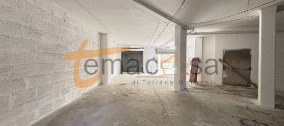 مستودع في Rome, Italy 97متر مربع رقم 296341 9