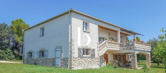 3 bedrooms Villa in Barjac, France No. 350042 4