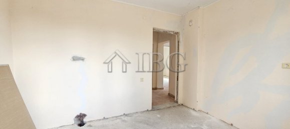 Casa de 4 dormitorios en Burgas, Bulgaria No. 1218 7