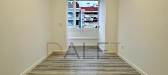 1 bedroom Apartment in Rio de Mouro, Portugal No. 155217 16