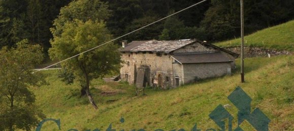 8 rooms House in Santa Brigida, Italy No. 78568 6