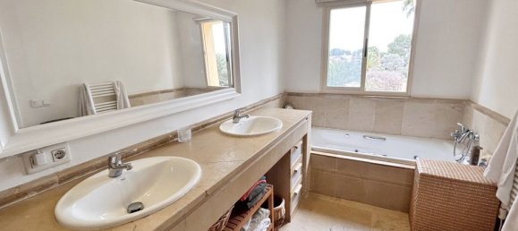 2 Schlafzimmer Doppelhaus in Nova Santa Ponsa, Spain, Nr. 176882 6