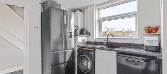 2 Schlafzimmer Maisonette-Wohnung in Surrey, United Kingdom, Nr. 8593 10