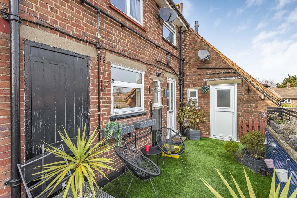 2 Schlafzimmer Maisonette-Wohnung in Surrey, United Kingdom, Nr. 8593