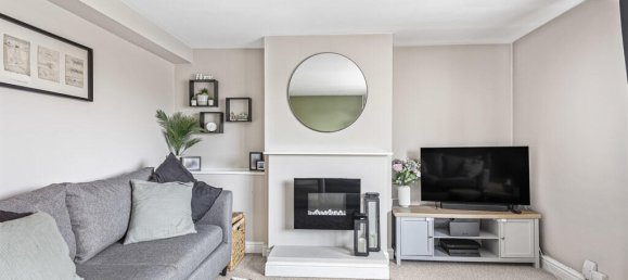 2 Schlafzimmer Maisonette-Wohnung in Surrey, United Kingdom, Nr. 8593 3