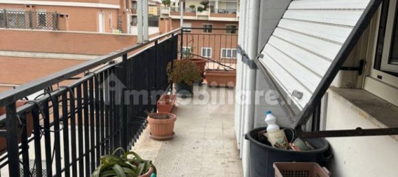 3 bedrooms Apartment in Rome, Italy No. 374177 13