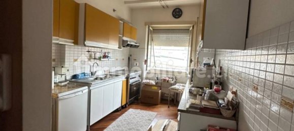 3 bedrooms Apartment in Rome, Italy No. 374177 8
