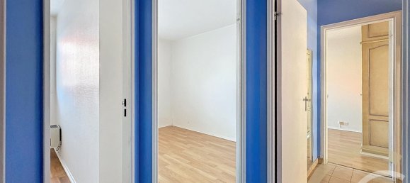 3 bedrooms Duplex in Villejuif, France No. 187222 6