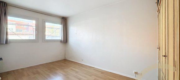 3 bedrooms Duplex in Villejuif, France No. 187222 8