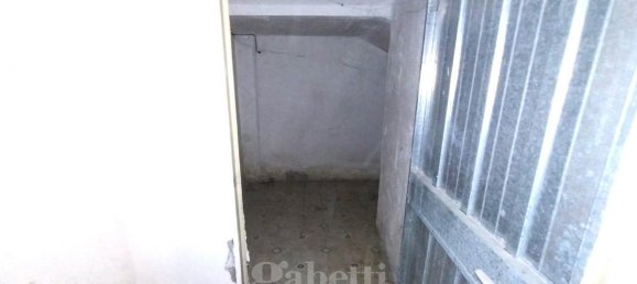 1-Zimmer Garage in Campobasso, Italy, Nr. 159812 4