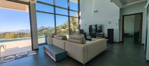 5 Schlafzimmer Villa in Altea, Spain, Nr. 8771 3