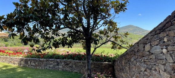 Propiedad comercial en Grimaud, France 380 m² No. 811 2