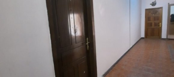 Oficina de 2 habitaciónes en Baku, Azerbaijan No. 1010 12