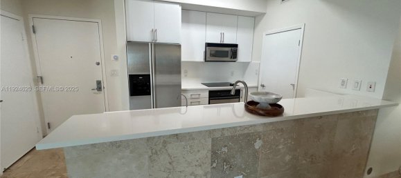 2 dormitorios propiedad comercial en venta en Miami, Miami-Dade, Florida, USA № 614488 24