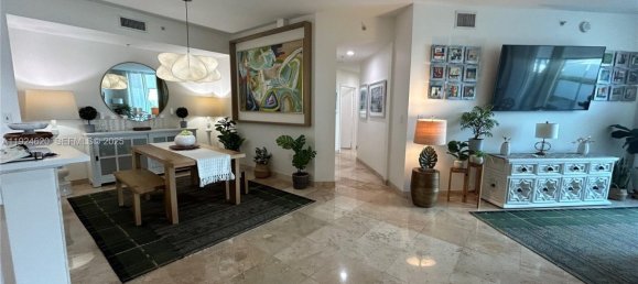 2 dormitorios propiedad comercial en venta en Miami, Miami-Dade, Florida, USA № 614488 18