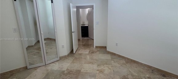 2 dormitorios propiedad comercial en venta en Miami, Miami-Dade, Florida, USA № 614488 3