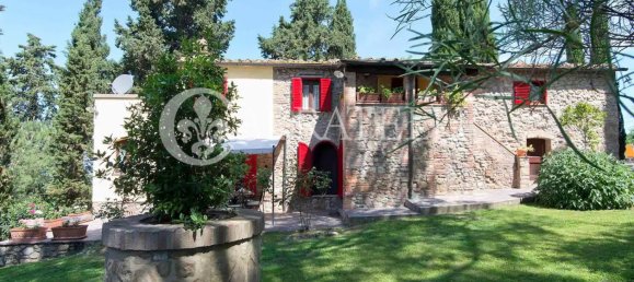 3 bedrooms House in Volterra, Italy No. 105997 6