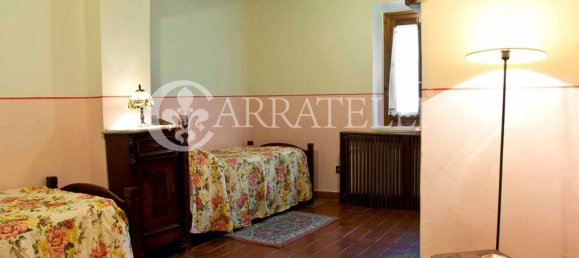 3 bedrooms House in Volterra, Italy No. 105997 18