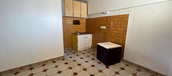 Здание с 1 спальней в Венет, Франция № 72801 8