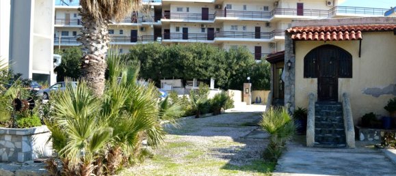 2 bedrooms Commercial property in Markopoulo Mesogaias, Greece No. 5885 3