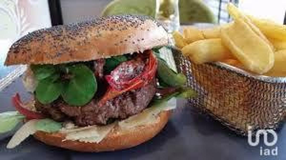 Фабрика 100м² в Эльван, Франция № 18385