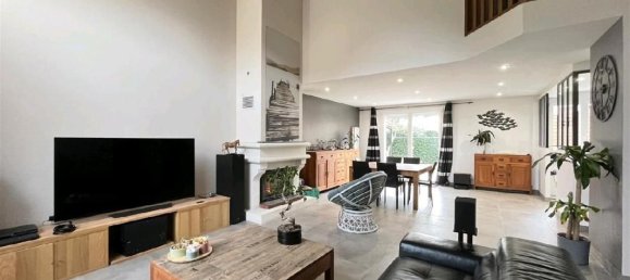 Casa T6 em Beauchamp, France N.º 166057 3