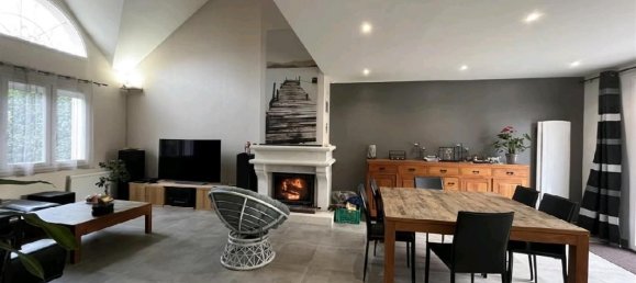 Casa T6 em Beauchamp, France N.º 166057 5