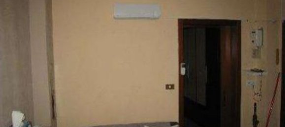 Studio in Paderno Dugnano, Italy No. 216552 4