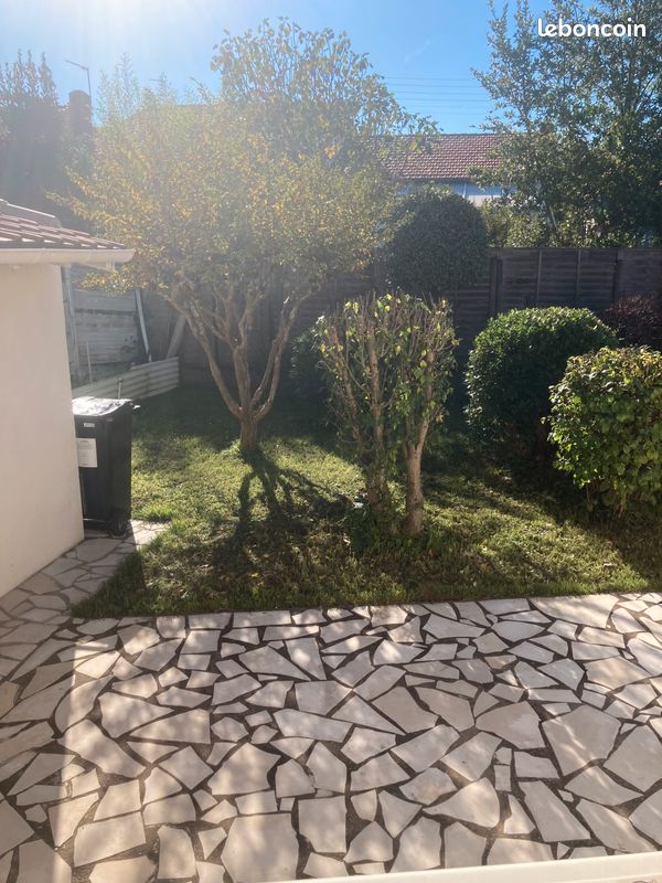 2 bedrooms House in Bordeaux, France No. 317382