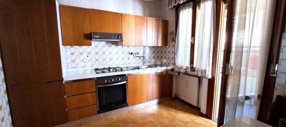 Квартира с 2 спальнями в Удине, Италия № 376566 13