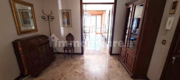 Квартира с 2 спальнями в Удине, Италия № 376566 5