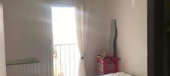 2 bedrooms Duplex in Saint-Paul-en-Foret, France No. 329306 3