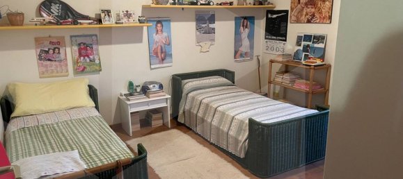 5 rooms Apartment in Modena, Italy No. 28653 14