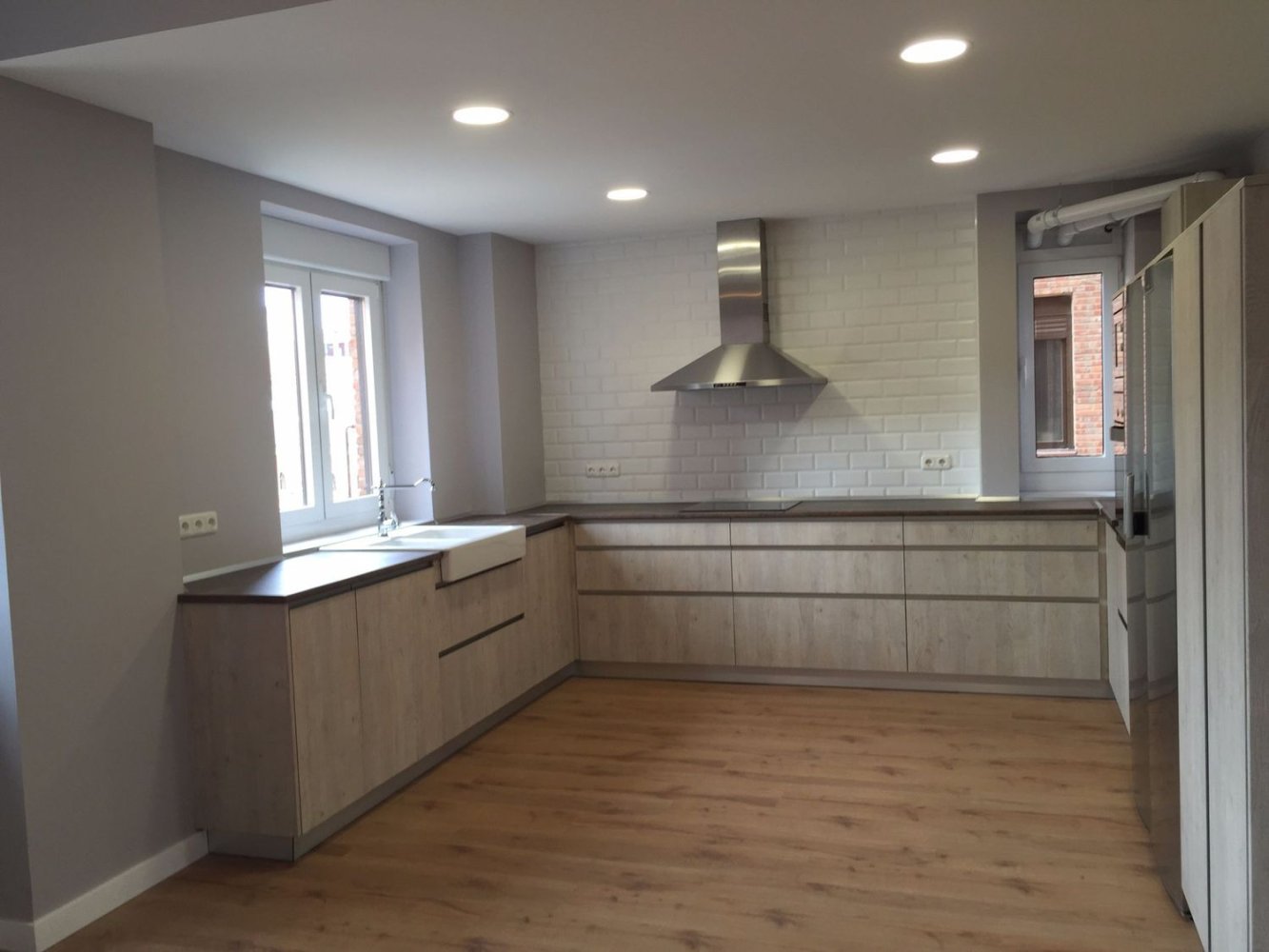 4 bedrooms Apartment in Valladolid, Spain No. 276619