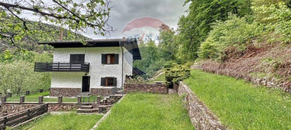 5 bedrooms Villa in Cembra Lisignago, Italy No. 362030 4