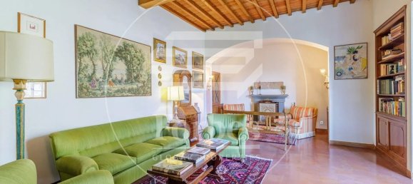 5 bedrooms Apartment in Impruneta, Italy No. 237965 4