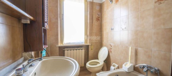 6 Schlafzimmer Haus in Ostra, Italy, Nr. 147476 14