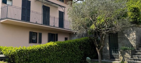 2 bedrooms Apartment in Bergamo, Italy No. 263161 3