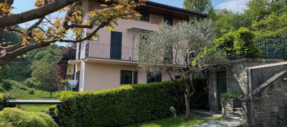 2 bedrooms Apartment in Bergamo, Italy No. 263161 2