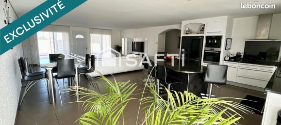 5 bedrooms House in Les Martres-d'Artiere, France No. 208380 4